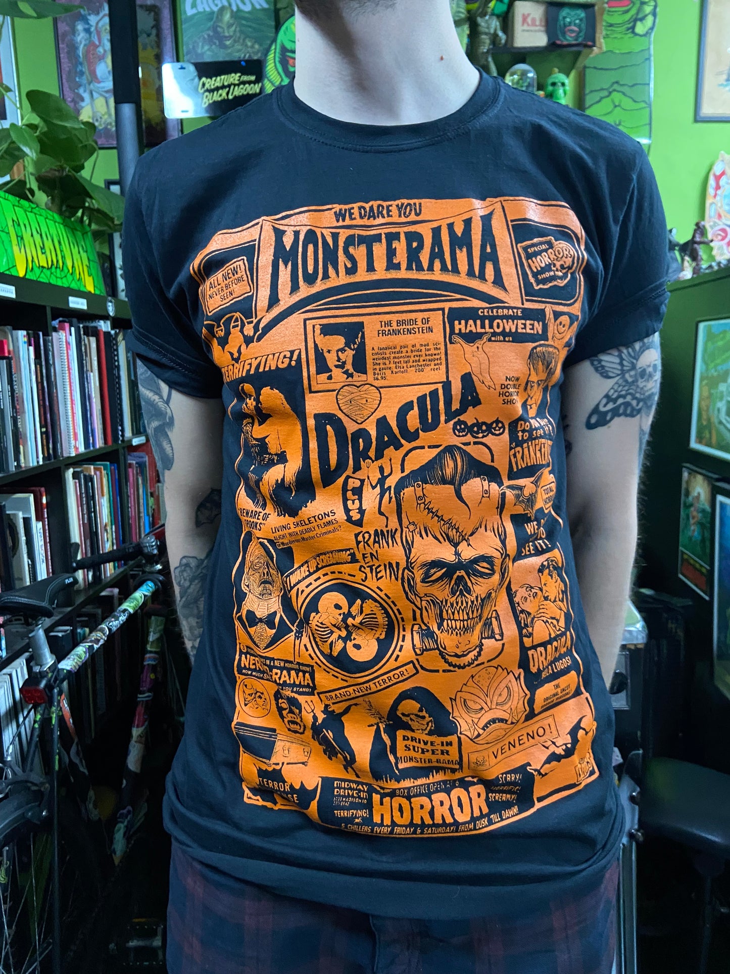 MONSTERAMA BLACK